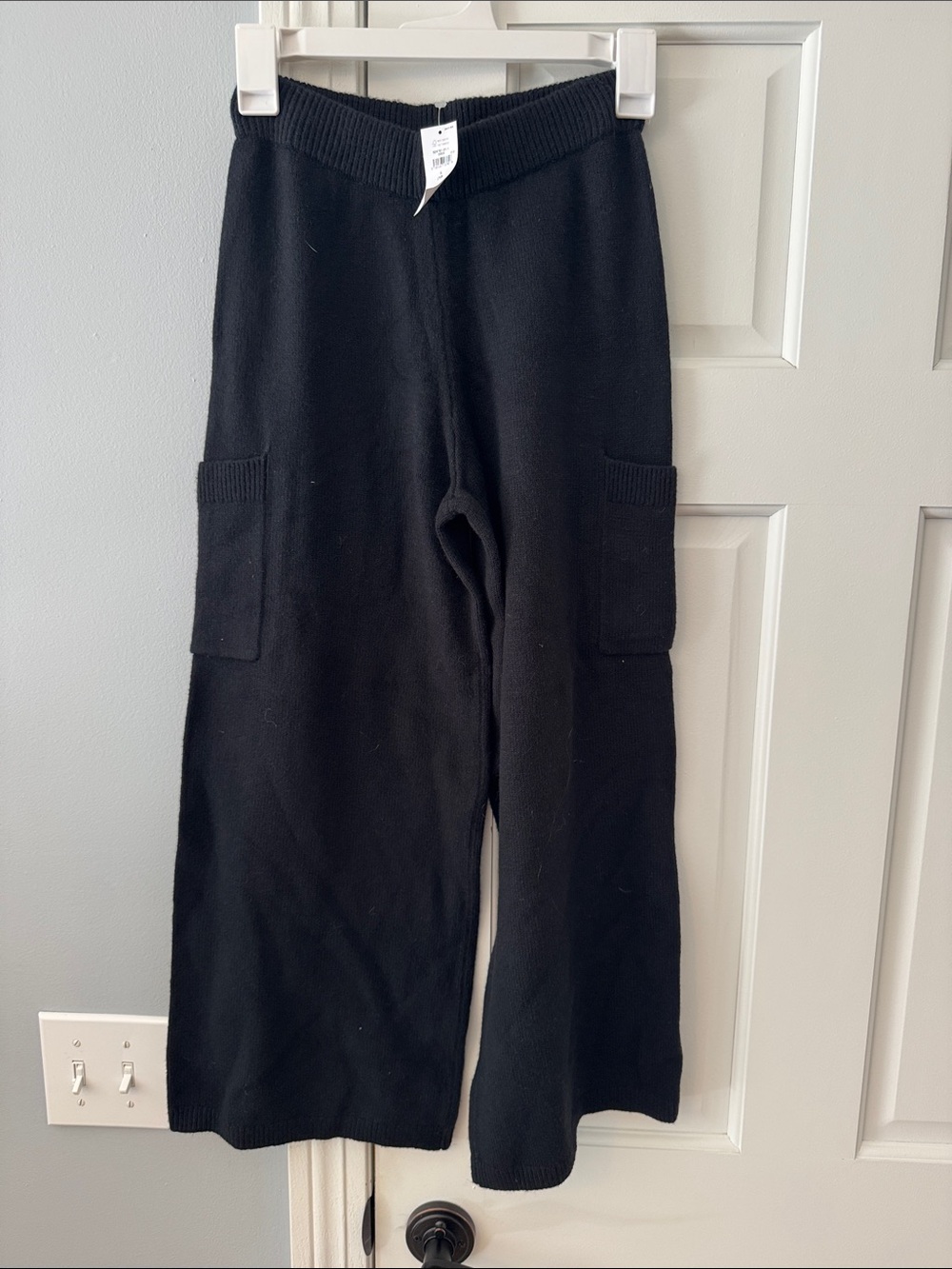 GAP Black Knit Wide-Leg Cargo Pants - Kids